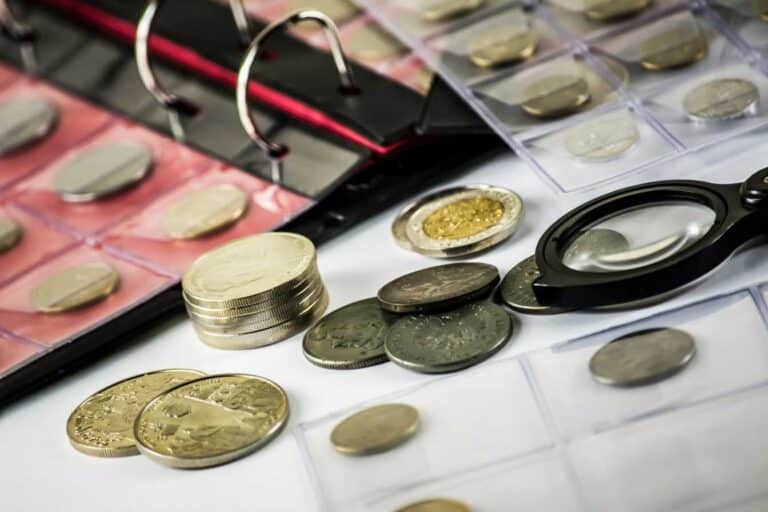 definition numismate 1